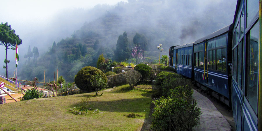  Darjeeling Himalayan Railway 