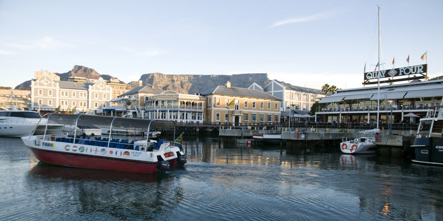 cape-town-victoria-and-alfred-waterfront-1-c-south-african-tourism.jpg