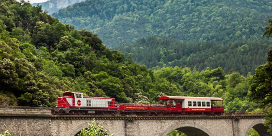 great rail journeys pyrenees