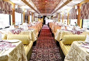 Palace on Wheels