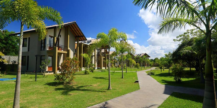 Chaarya Hotel