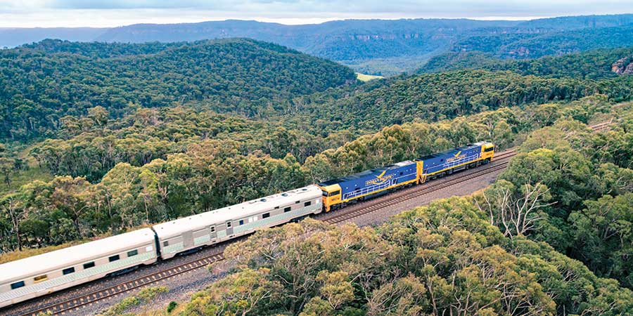 Australia's Indian Pacific Perth - Sydney | Tailormade