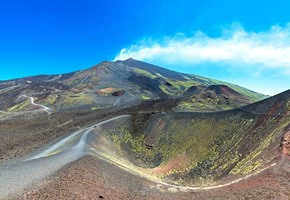 Private Full Day Tour to Mt Etna with Wine Tasting & lunch 