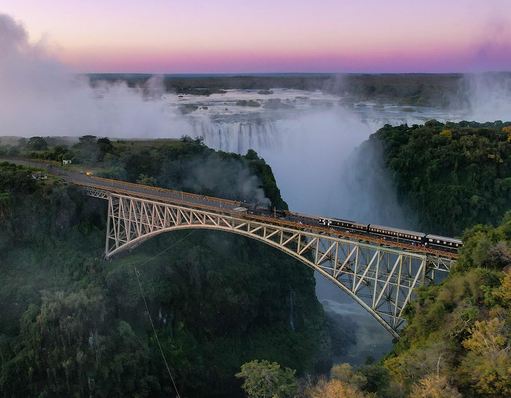 Premium South Africa: Kruger & Victoria Falls