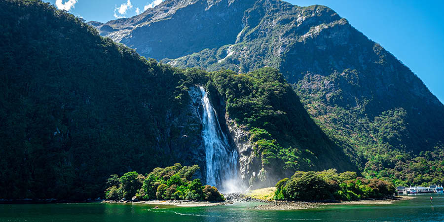 Marveling at the Southwest New Zealand World Heritage Area