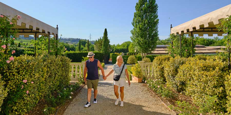 Two customers explore La Sorgente a traditional farm estate.